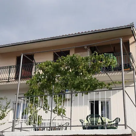 Fantasy Διαμέρισμα